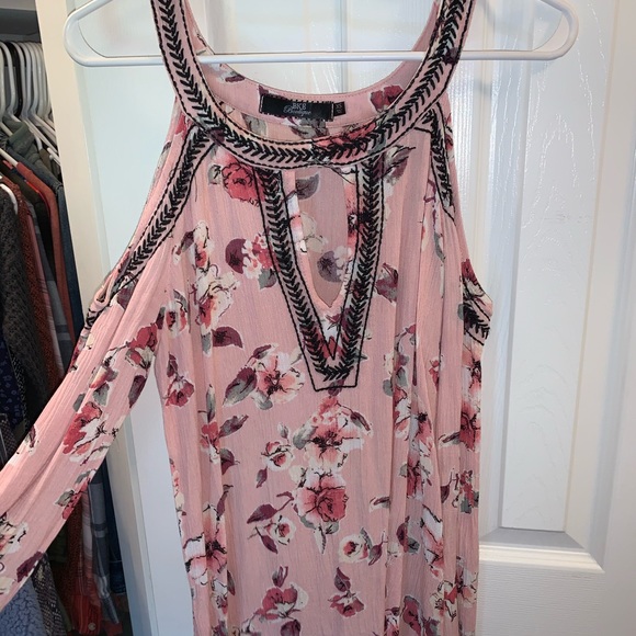 BKE Tops - bke boutique blouse